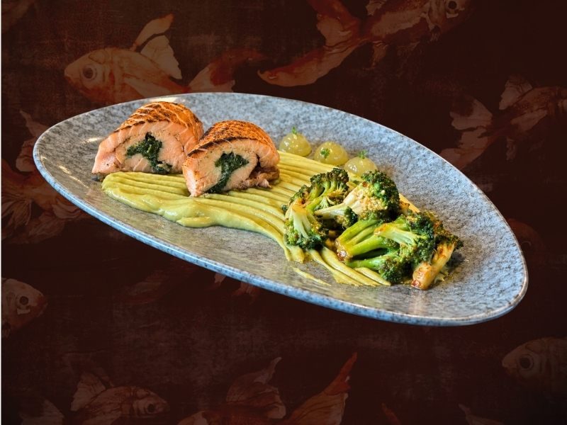 Salmon Roll Stuffed with Spinach
